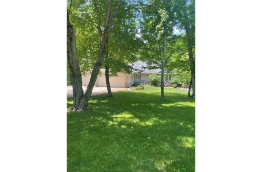 W8290 Royal Oaks Drive, Wautoma, WI 54960