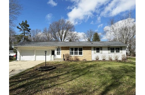 113 2nd Street, Friesland, WI 53935