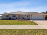 4109 Huntinghorne Drive Janesville, WI 53546-3514