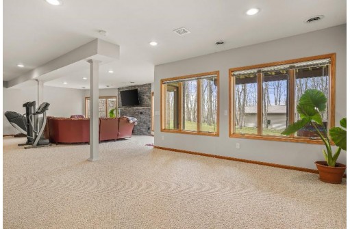 W11243 Red Cedar Drive, Lodi, WI 53555