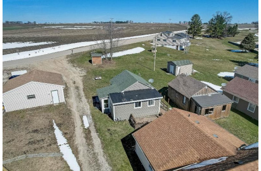 W10723 Blackhawk Trail 14, Fox Lake, WI 53933