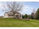 2832 Brooks Ridge Drive, Bristol, WI 53590