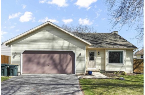 3059 Artesian Lane, Madison, WI 53713