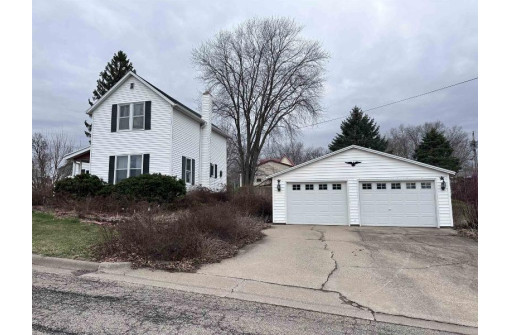 509 S Van Buren Street, Lancaster, WI 53813-2039