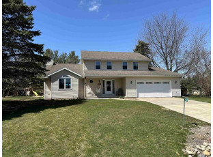 4632 Conestoga Trail Cottage Grove, WI 53527