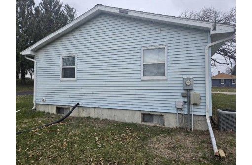 930 Plum Street, Reedsburg, WI 53959