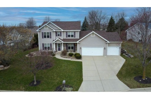 608 Sunnybrook Drive, DeForest, WI 53532