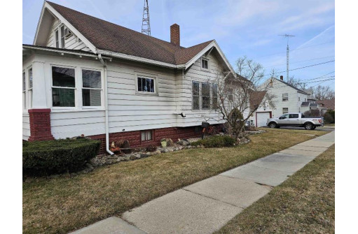 331 E Conant Street, Portage, WI 53901