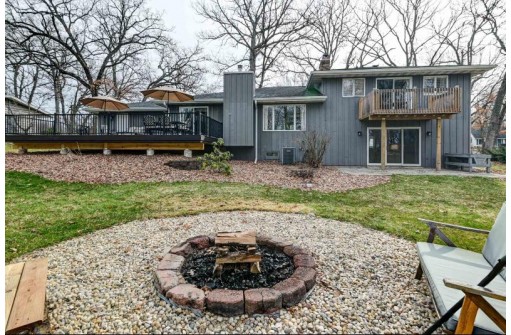 5865 Pond Road, Madison, WI 53718