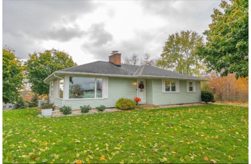 613 Yahara Street, DeForest, WI 53532