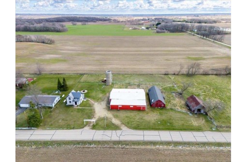 34 N Union Road, Brooklyn, WI 53521