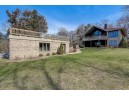 415 S Ferry Drive, Lake Mills, WI 53551