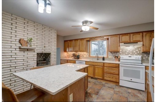 4906 Ralph Circle, Madison, WI 53714