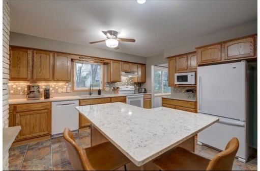 4906 Ralph Circle, Madison, WI 53714