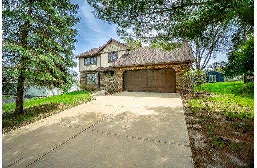 7117 Gladstone Drive, Madison, WI 53719