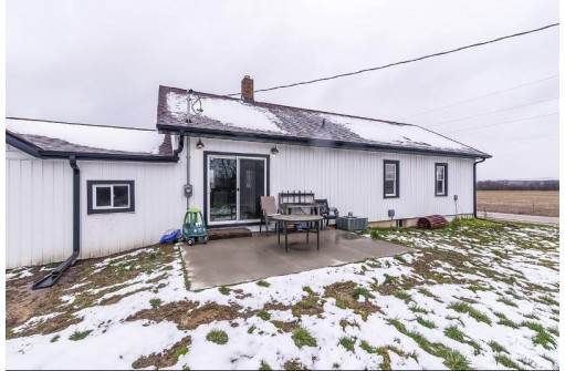 16848 W Highway 11, Brodhead, WI 53520