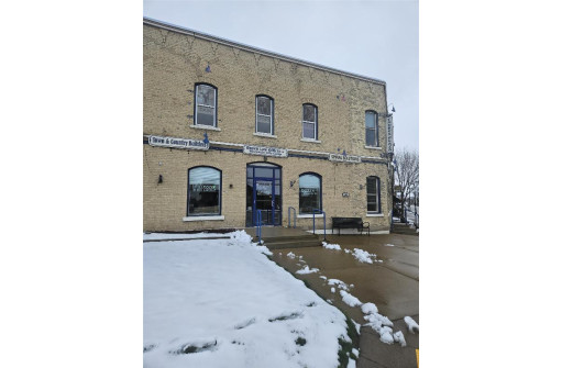 101 E Main Street 1, Waunakee, WI 53597