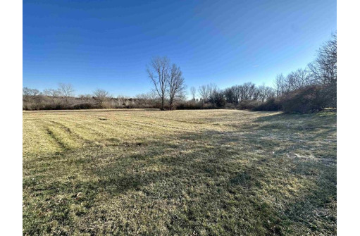 7.62 ACRES Lincoln Street, Platteville, WI 53818