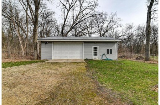 6106 Whalen Road, Fitchburg, WI 53593