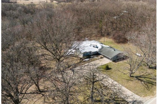 741 Cty Hwy A, Edgerton, WI 53534