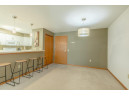 7201 Mid Town Road 106, Madison, WI 53719