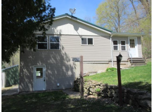 7280 Closing Dam Road Cassville, WI 53806