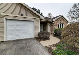 7202 Saukdale Drive Madison, WI 53717