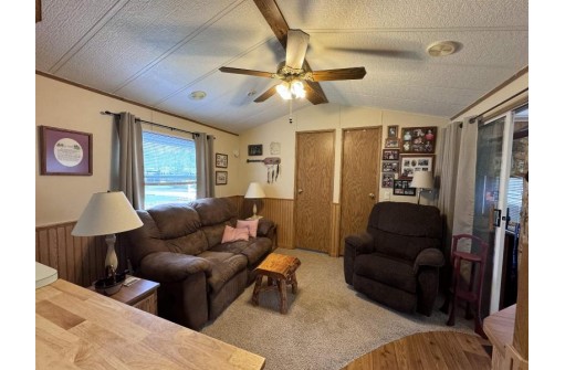 53 Dog Leg Drive, Wisconsin Dells, WI 53965