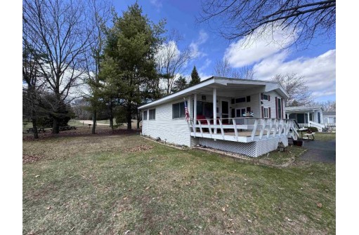 53 Dog Leg Drive, Wisconsin Dells, WI 53965