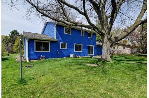 531 Walmar Drive, Sun Prairie, WI 53590