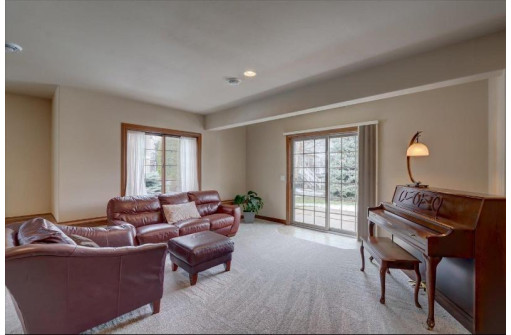 2117 Kilkenny Trail, Waunakee, WI 53597