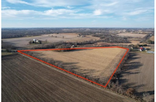 W8671 Highway 106, Fort Atkinson, WI 53538