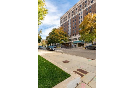 123 W Washington Avenue 301, Madison, WI 53703