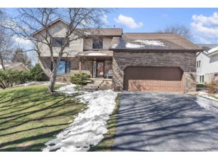 10 Manchester Court Madison, WI 53719