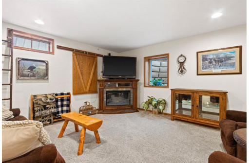 319 Penhurst Way, Nekoosa, WI 54457