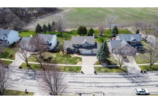 520 Brule Parkway, DeForest, WI 53532