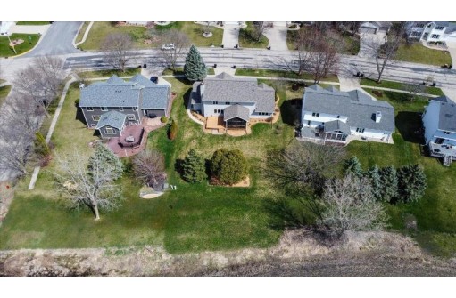 520 Brule Parkway, DeForest, WI 53532