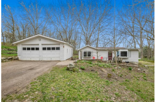 2933 Dellvue Drive, Fitchburg, WI 53711