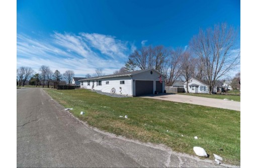 140 Blair Street, Lowell, WI 53557