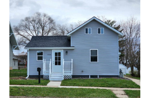 1008 Kilbourn Avenue, Tomah, WI 54660