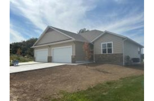 216 Baker Boulevard, Beaver Dam, WI 53916