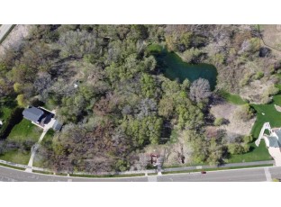 2524 Stonehaven Drive Sun Prairie, WI 53590