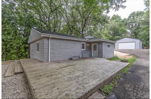 4812 Schneider Drive, Fitchburg, WI 53575