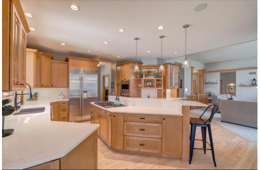 1115 Woodbridge Trail, Waunakee, WI 53597