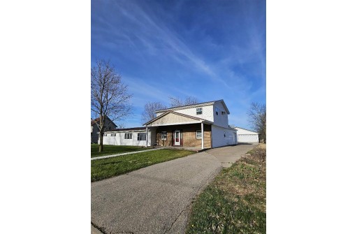 550 Western Avenue, Platteville, WI 53818