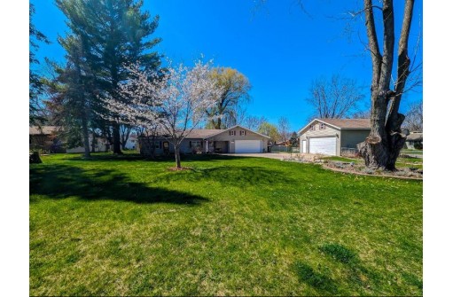 730 Pony Lane, Sun Prairie, WI 53590