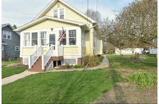 215 N Maple Street, Watertown, WI 53094