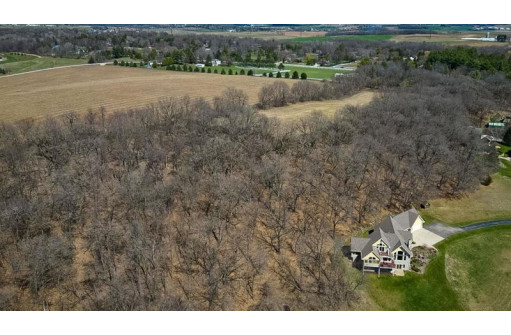 4893 Enchanted Valley Road, Middleton, WI 53562