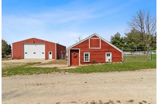 N4750 Popp Road, Jefferson, WI 53549