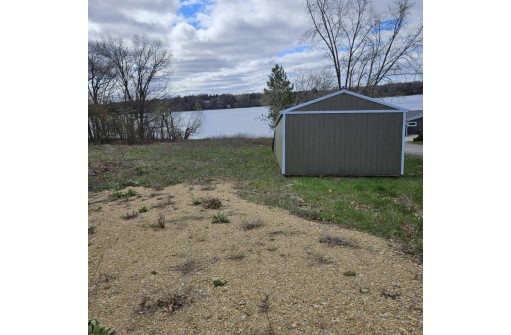 500 Lake Avenue, Montello, WI 53949